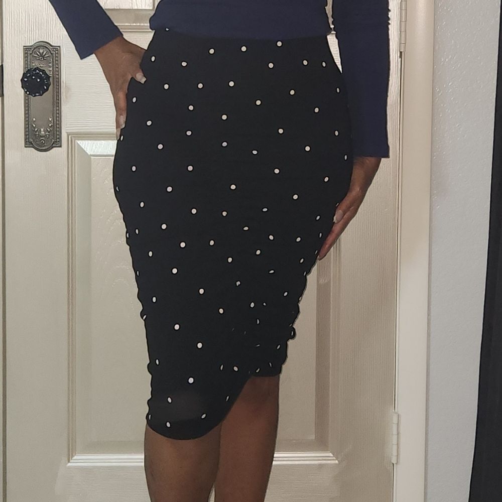 Black White Polka Dot Ruched Skirt Size S
